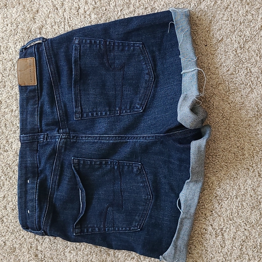 American Eagle Shorts - Picture 2 of 4